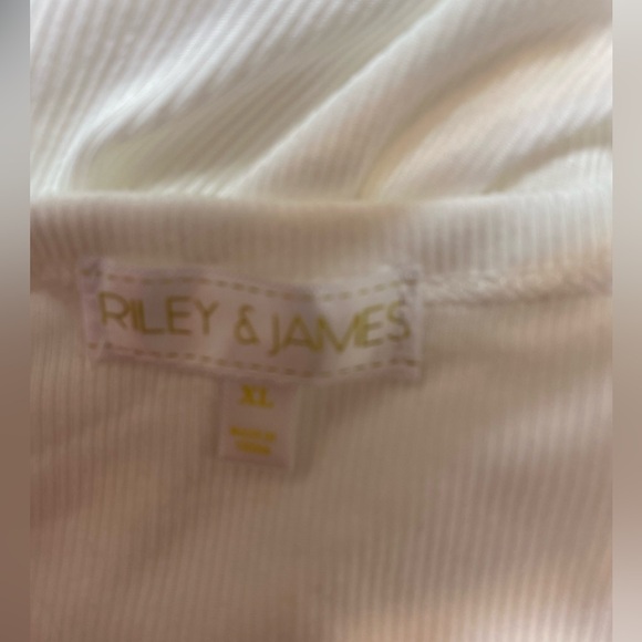 Women Cropped button up T-Shirt White Riley & James Euphoric Junior Size Large - Picture 7 of 7